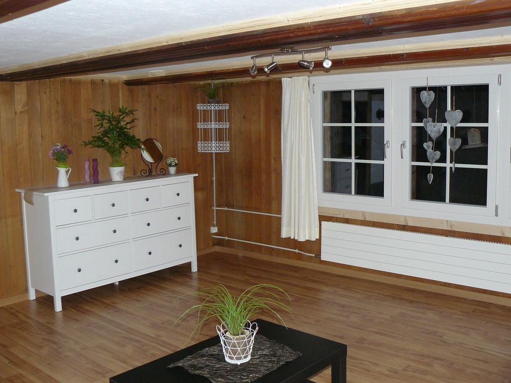 Apartment Lindi Lütschenthal Rom bilde