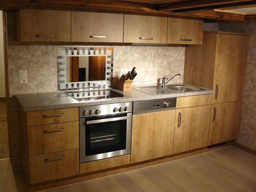 Apartment Lindi Lütschenthal Rom bilde